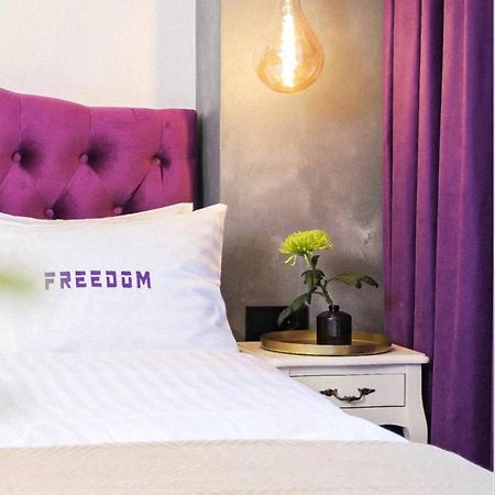 Freedom Apartments In City Center Kiev Eksteriør bilde