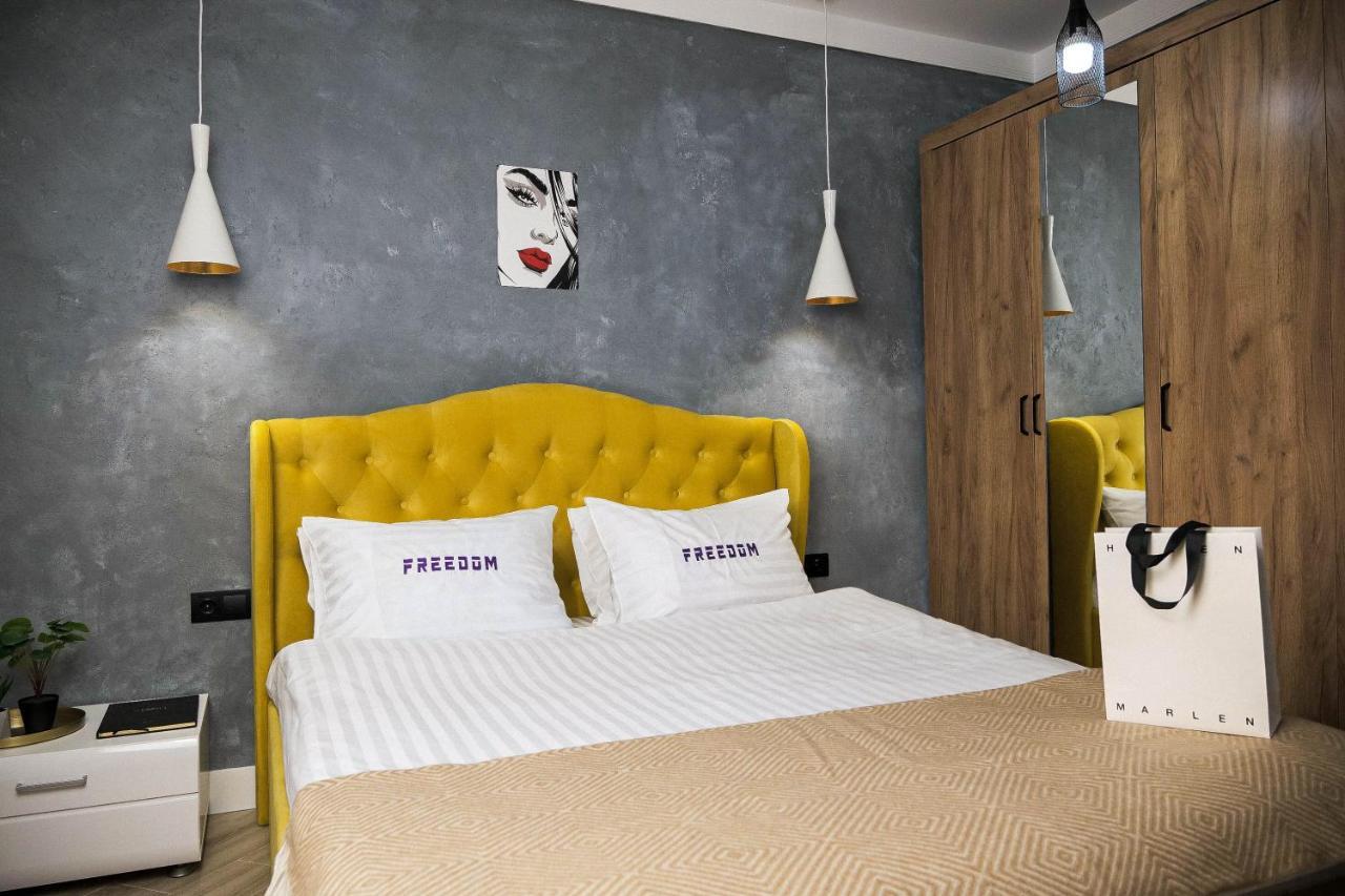 Freedom Apartments In City Center Kiev Eksteriør bilde