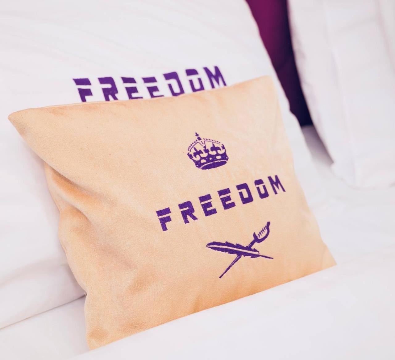 Freedom Apartments In City Center Kiev Eksteriør bilde